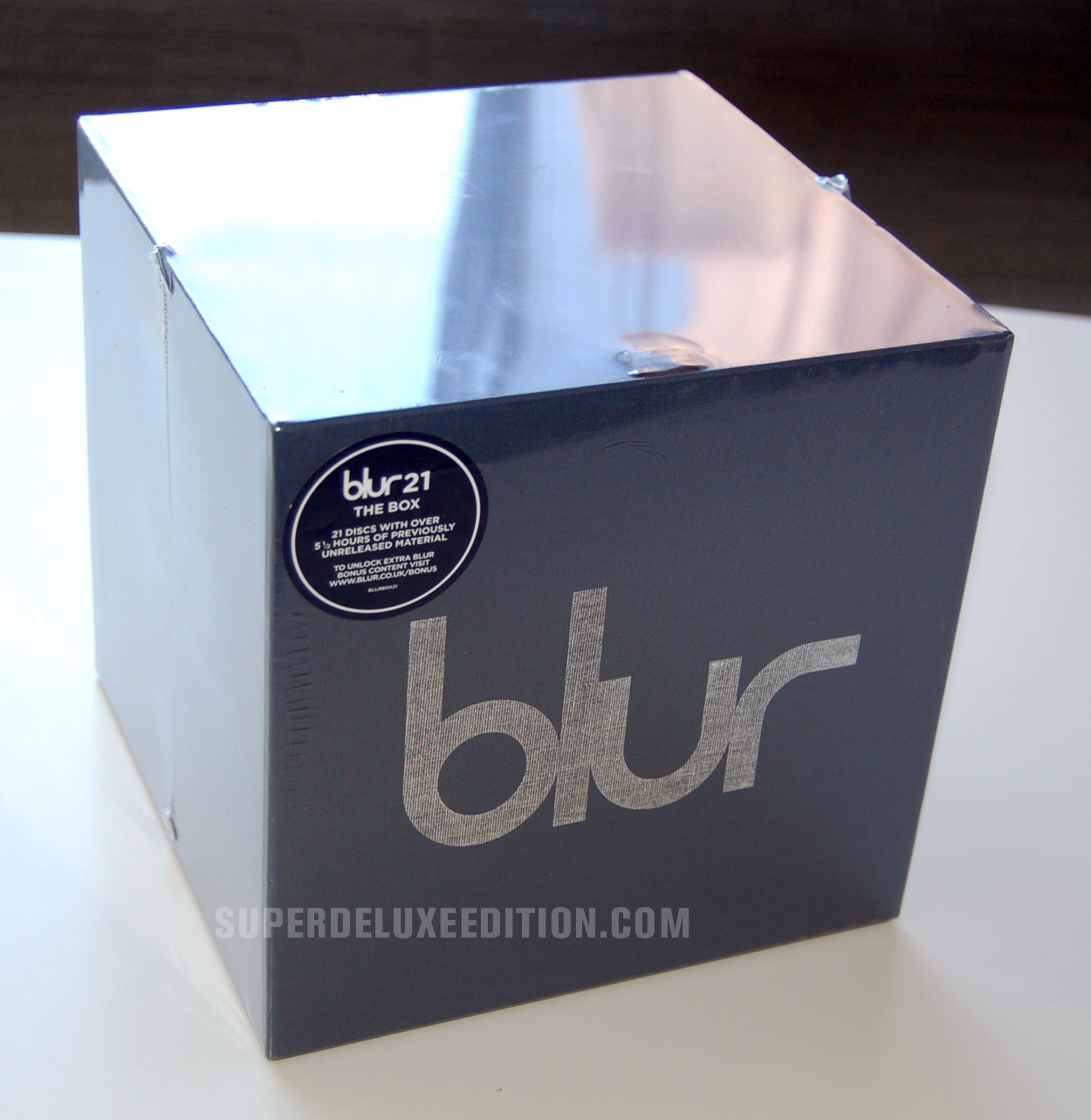 Blur 21: The Box / First pictures