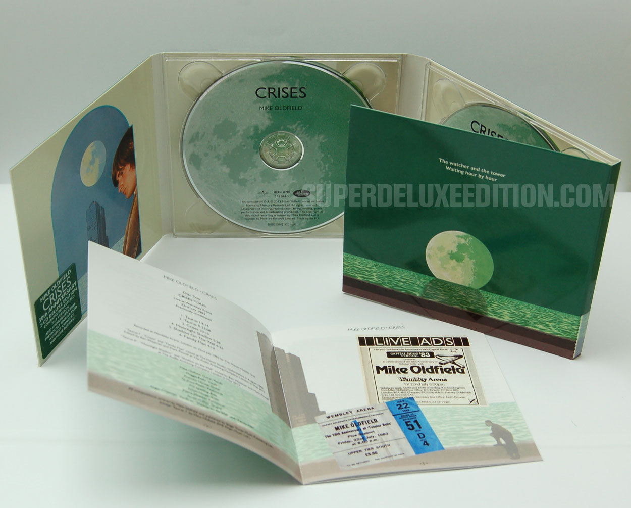 FIRST PICTURES: Mike Oldfield / “Crises” box set and deluxe edition ...