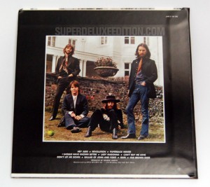 FIRST PICTURES / The Beatles / The US Albums Box: Hey Jude ...