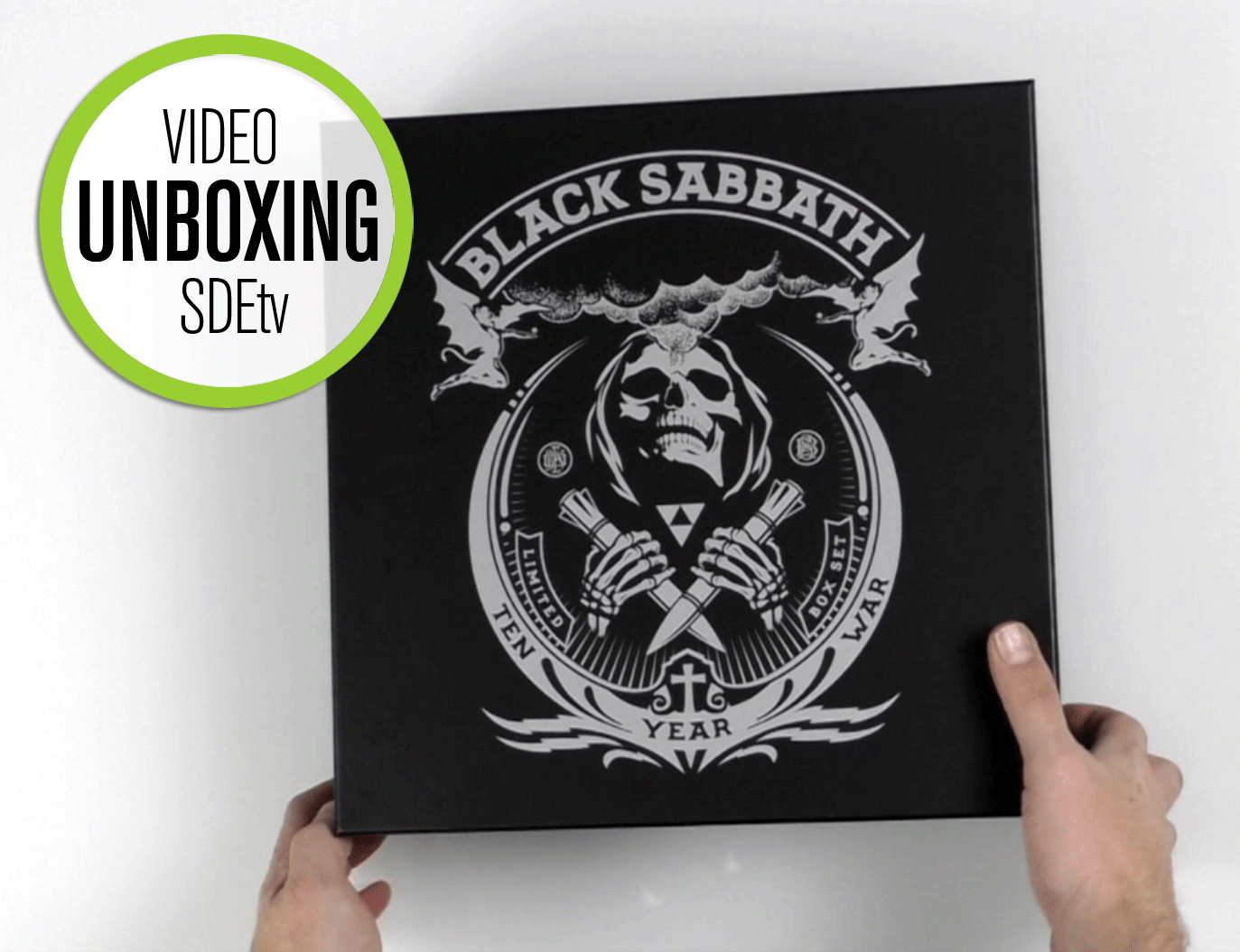 Black Sabbath / The Ten Year War 8LP vinyl unboxing video