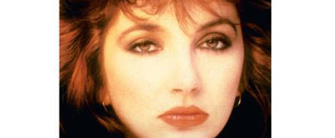Kate Bush / Ne T’Enfuis Pas vinyl single